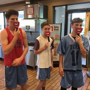 Meet your Posher, Alex